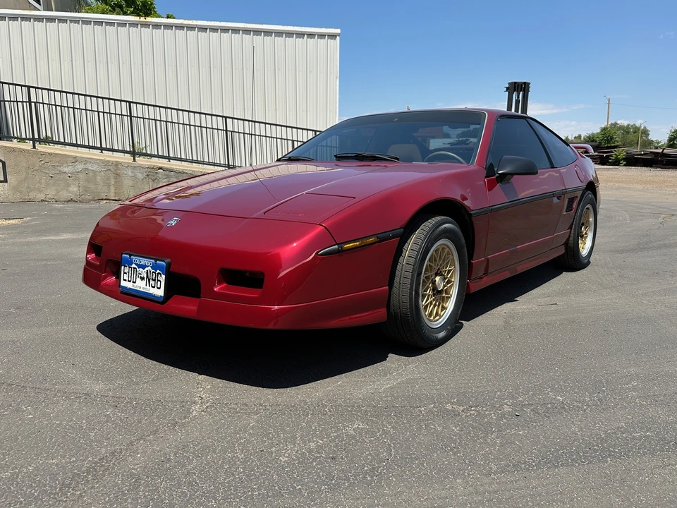 1988 Pontiac Fiero GT - Image 6 of 31
