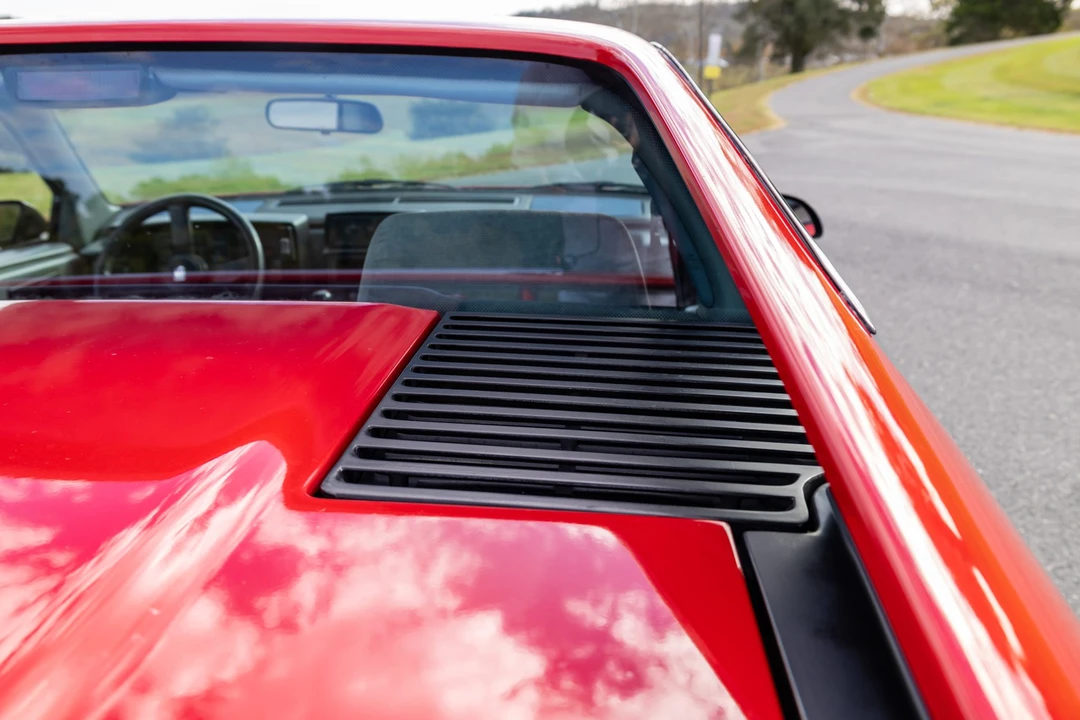 1988 Pontiac Fiero GT - Image 27 of 31