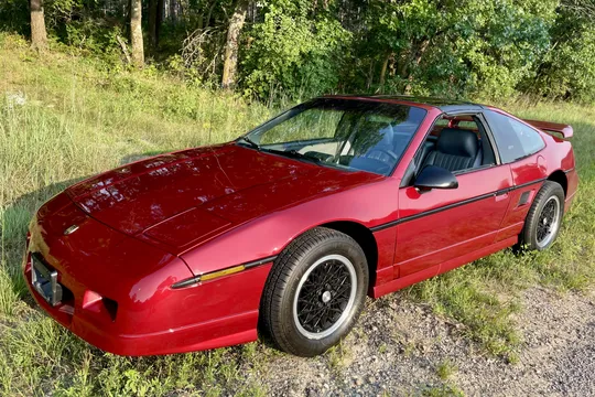 1988 Pontiac Fiero GT
