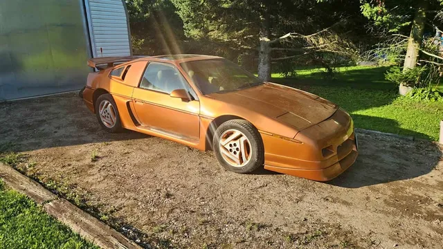 1988 Pontiac Fiero GT