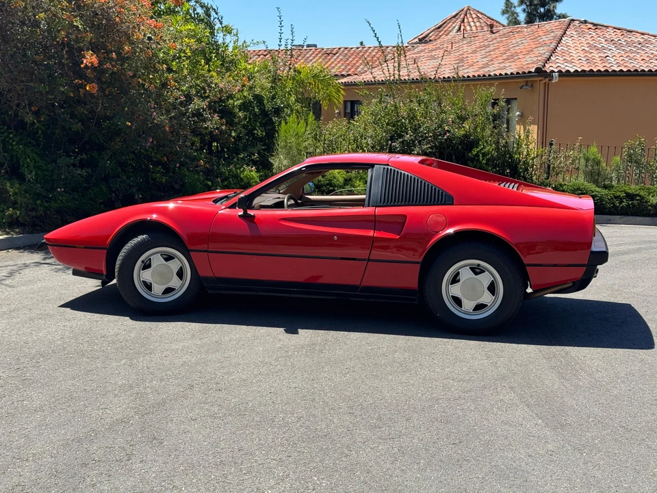 1988 Pontiac Fiero - Image 11 of 31
