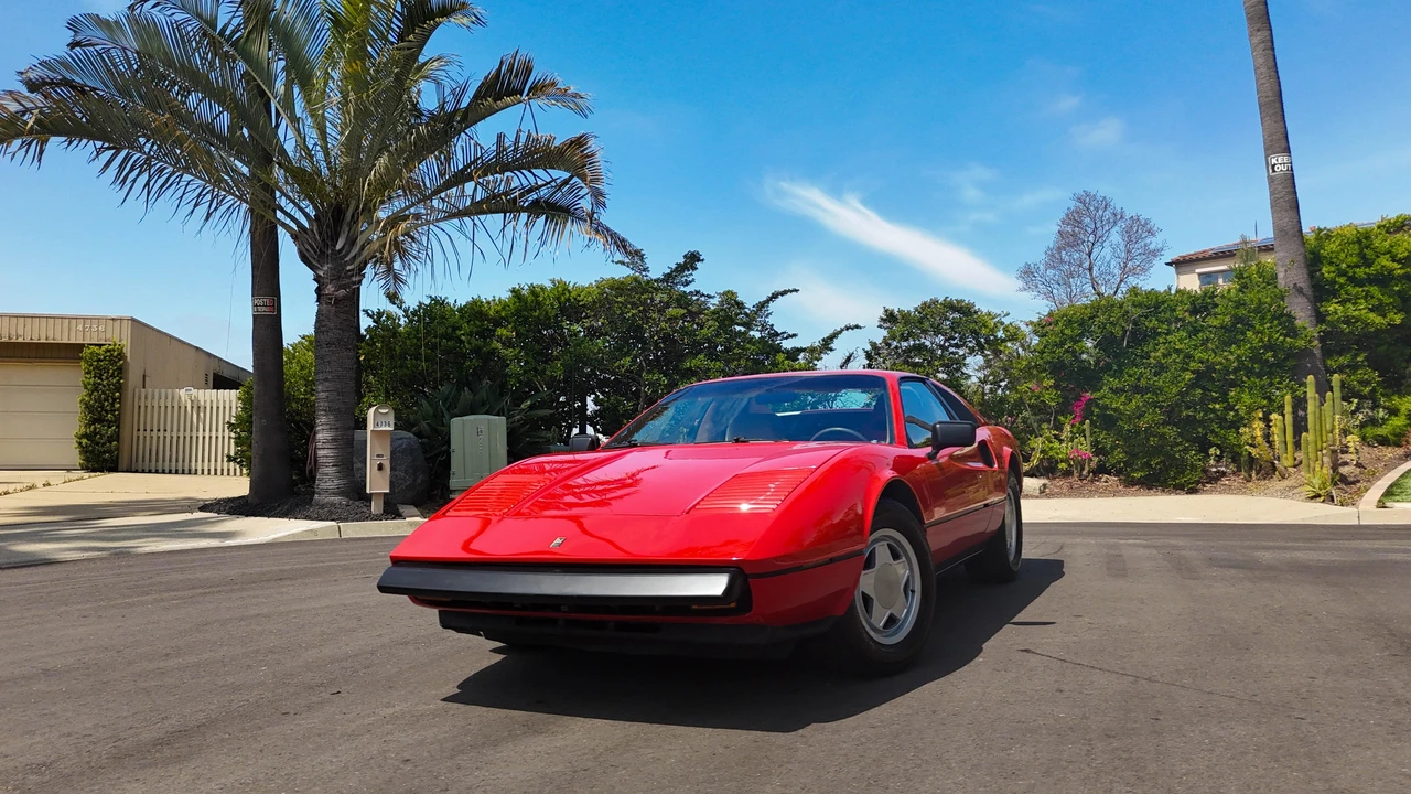 1988 Pontiac Fiero - Image 27 of 31