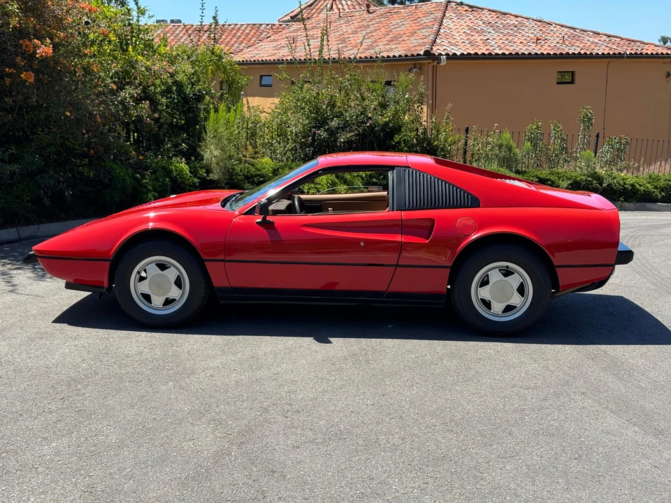 1988 Pontiac Fiero - Image 10 of 31