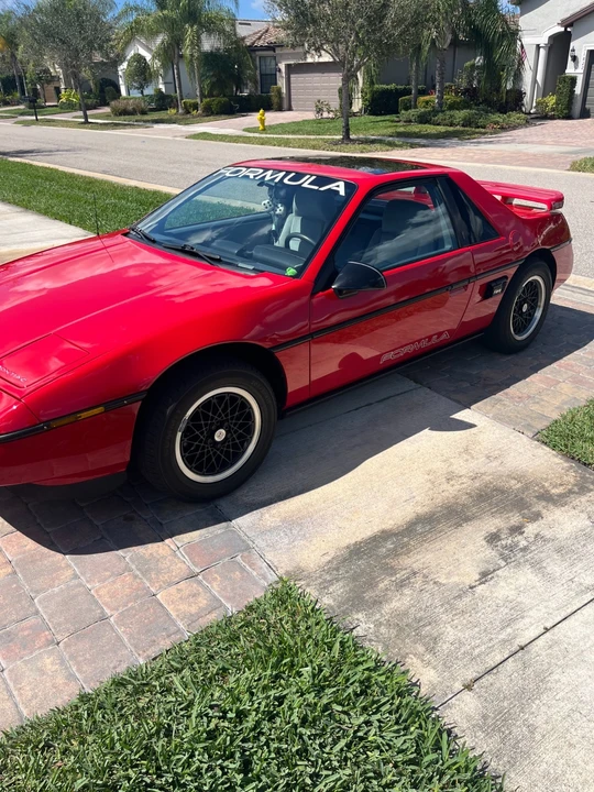 1988 Pontiac Fiero Formula - Image 20 of 21