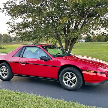 1988 Pontiac Fiero