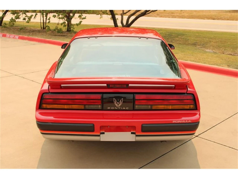 1988 Pontiac Firebird 3rd Gen - Image 16 of 31