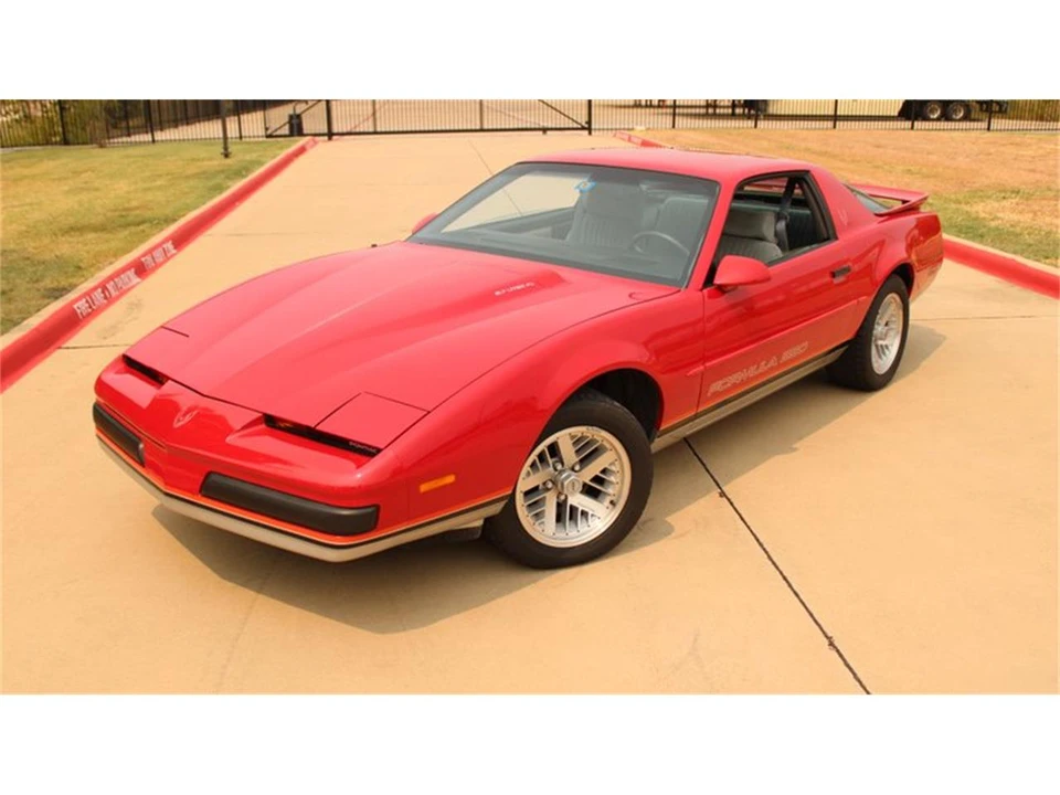 1988 Pontiac Firebird 3rd Gen - Image 2 of 31