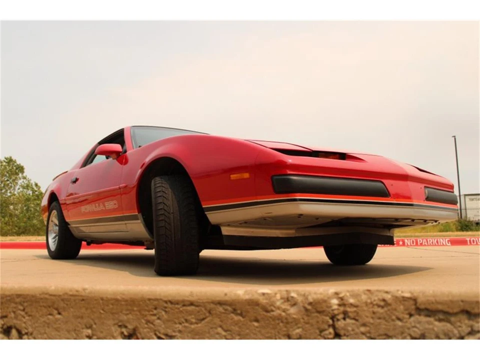 1988 Pontiac Firebird 3rd Gen - Image 27 of 31