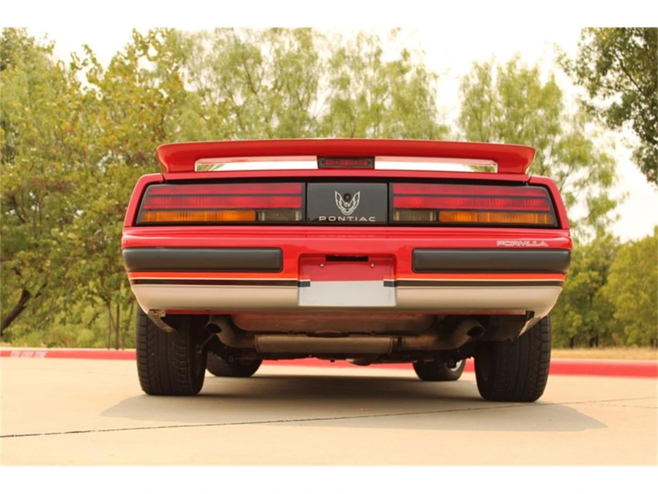 1988 Pontiac Firebird 3rd Gen - Image 18 of 31