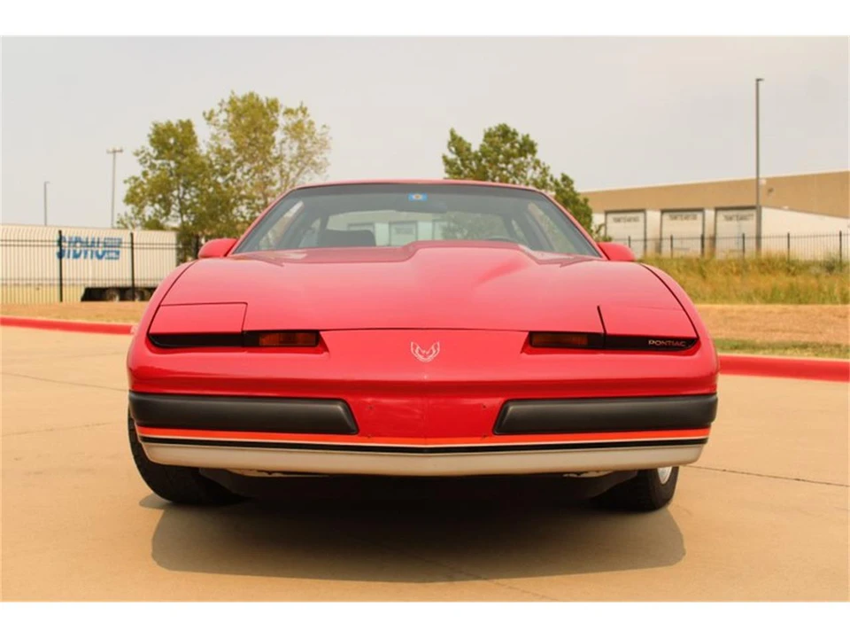 1988 Pontiac Firebird 3rd Gen - Image 29 of 31
