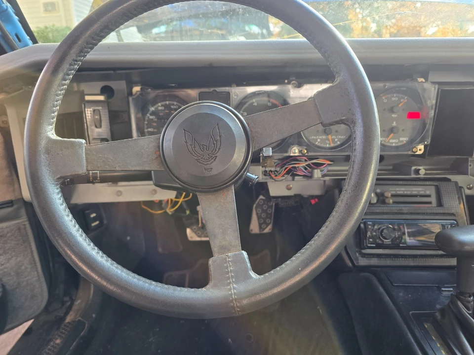 1988 Pontiac Firebird 3rd Gen - Image 5 of 17