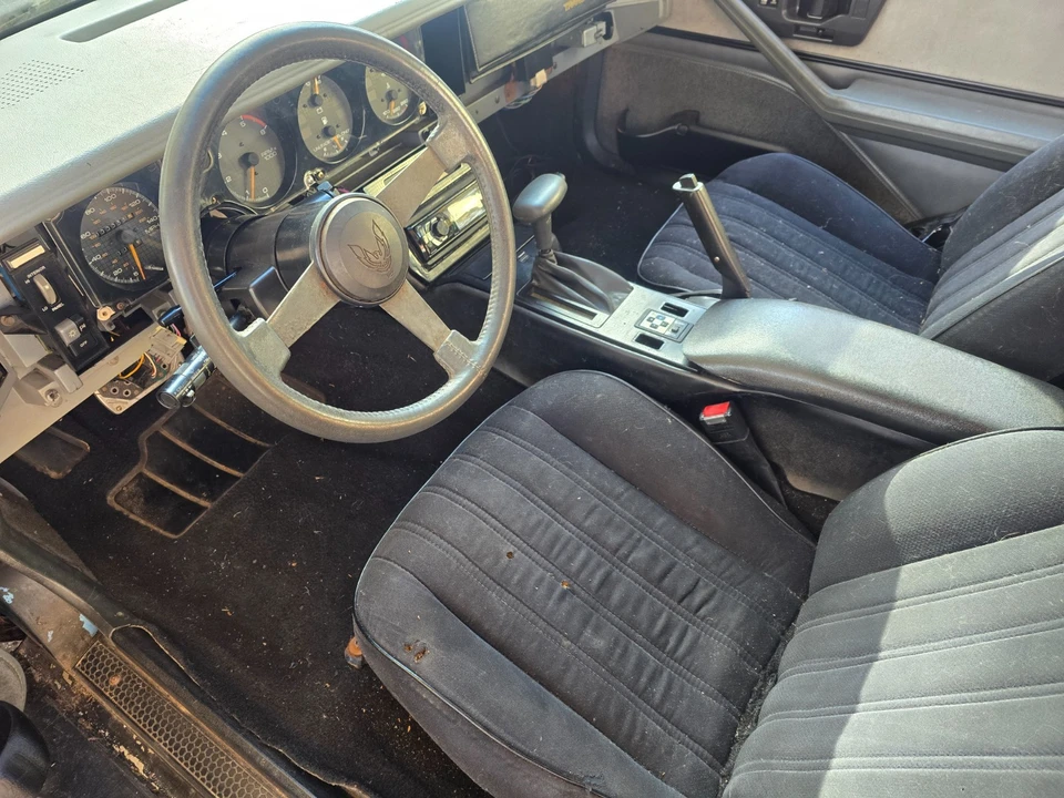 1988 Pontiac Firebird 3rd Gen - Image 7 of 17