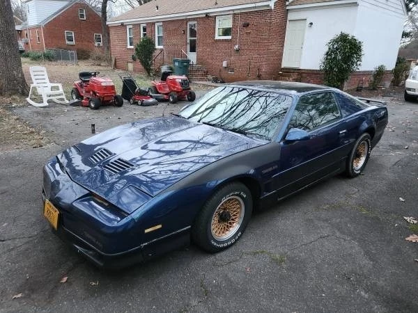 1988 Pontiac Firebird 3rd Gen - Image 2 of 17