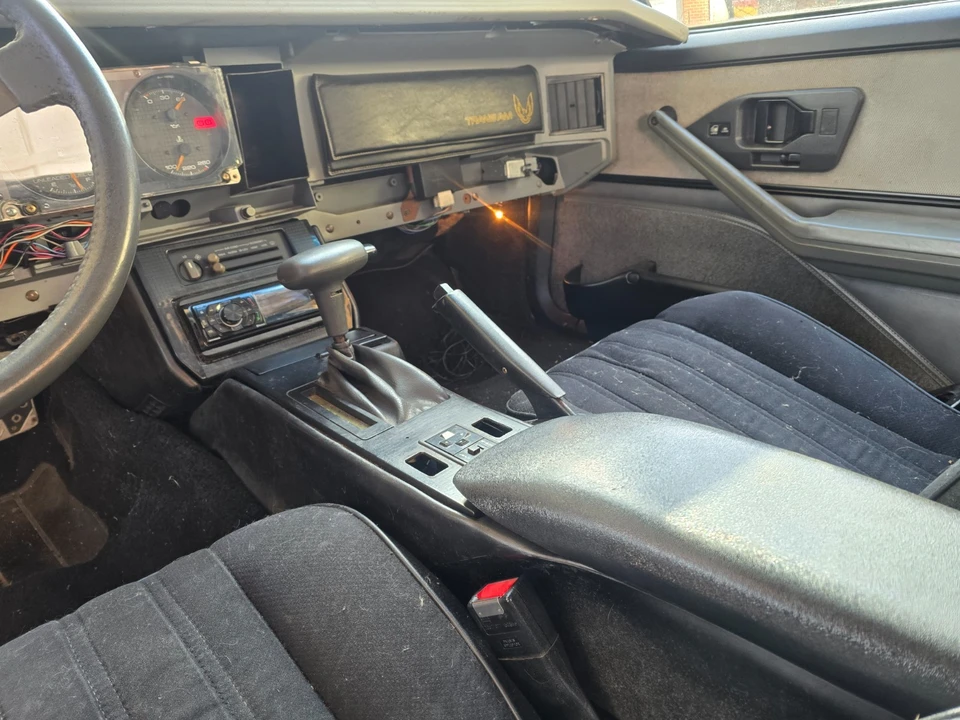 1988 Pontiac Firebird 3rd Gen - Image 10 of 17