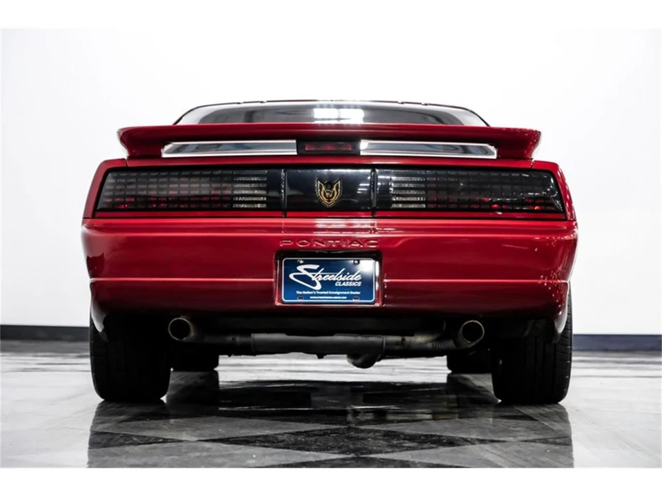 1988 Pontiac Firebird 3rd Gen - Image 28 of 31
