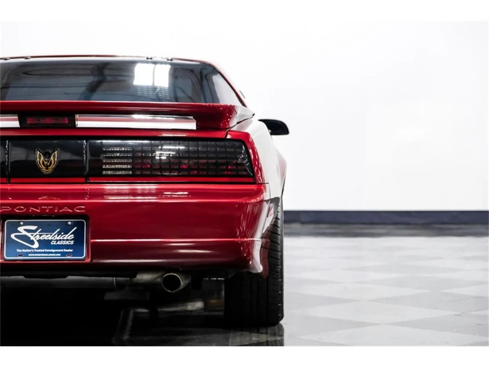 1988 Pontiac Firebird 3rd Gen - Image 23 of 31