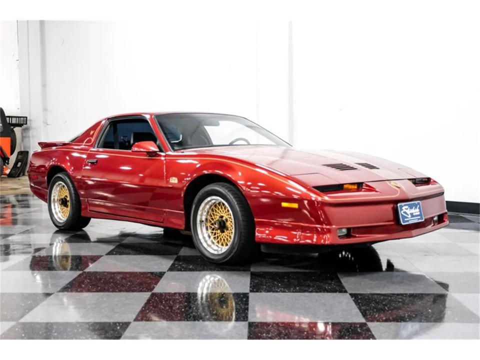 1988 Pontiac Firebird 3rd Gen - Image 14 of 31