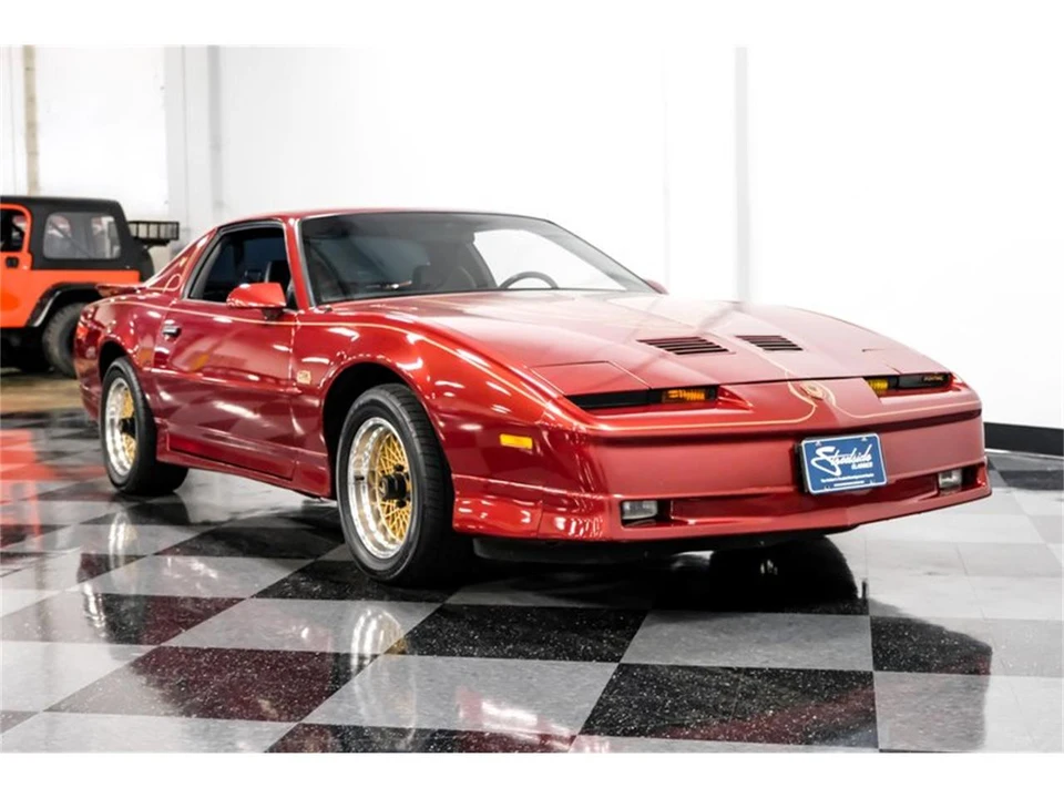 1988 Pontiac Firebird 3rd Gen - Image 15 of 31
