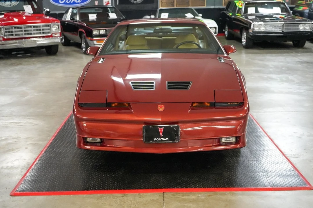 1988 Pontiac Firebird 3rd Gen - Image 9 of 31