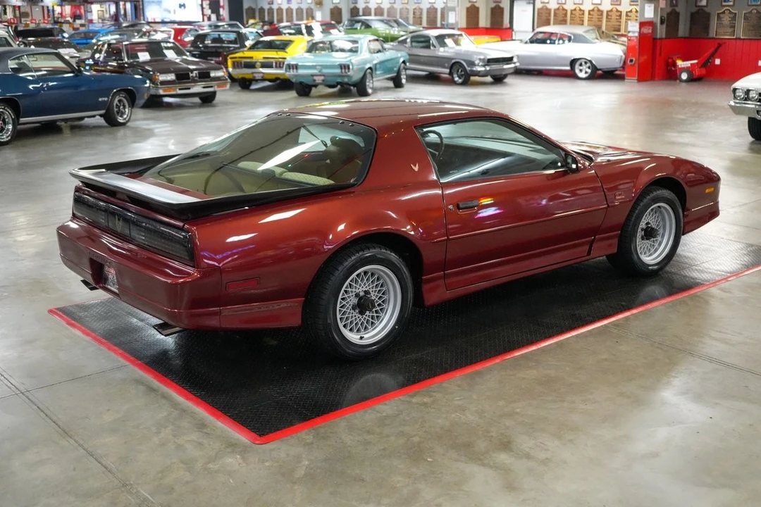 1988 Pontiac Firebird 3rd Gen - Image 15 of 31
