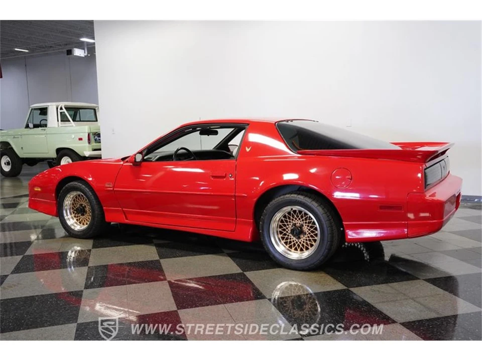 1988 Pontiac Firebird 3rd Gen - Image 7 of 31