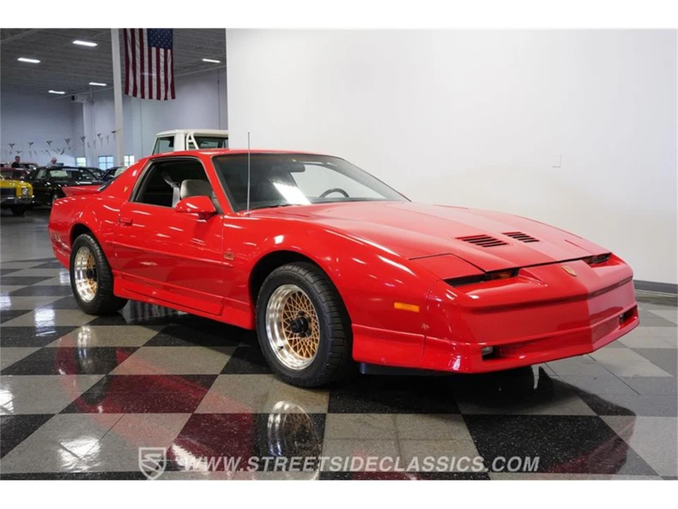 1988 Pontiac Firebird 3rd Gen - Image 15 of 31