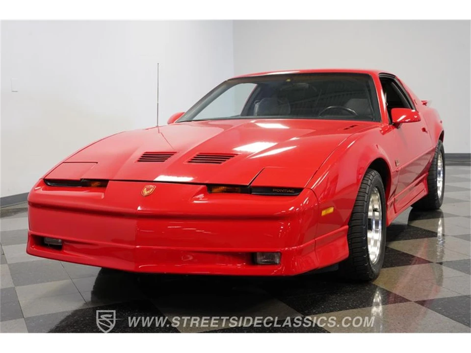 1988 Pontiac Firebird 3rd Gen - Image 17 of 31
