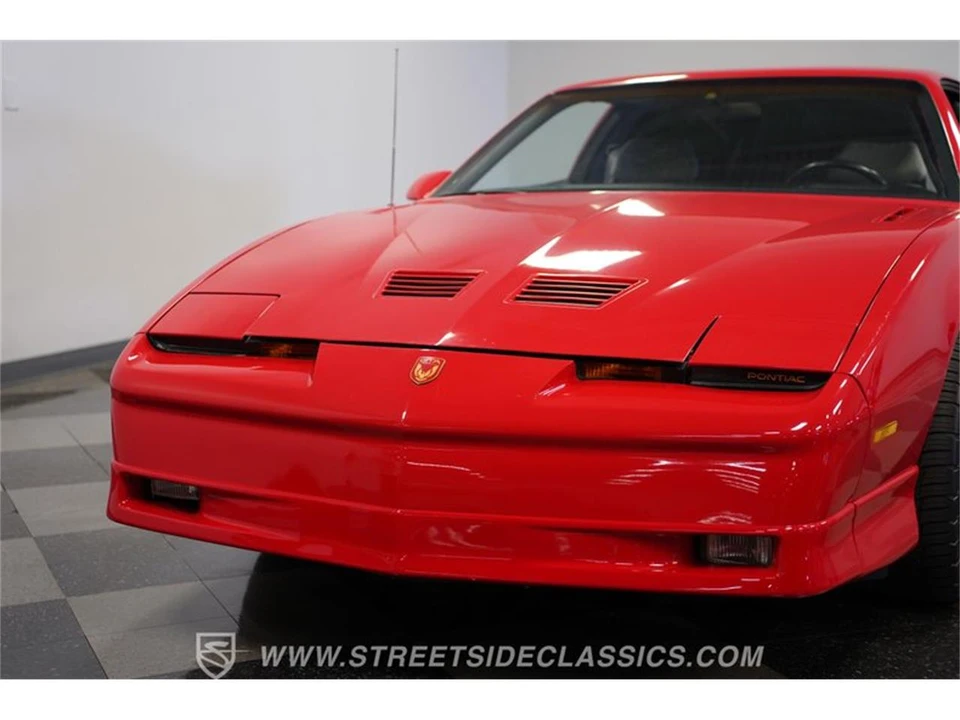1988 Pontiac Firebird 3rd Gen - Image 18 of 31
