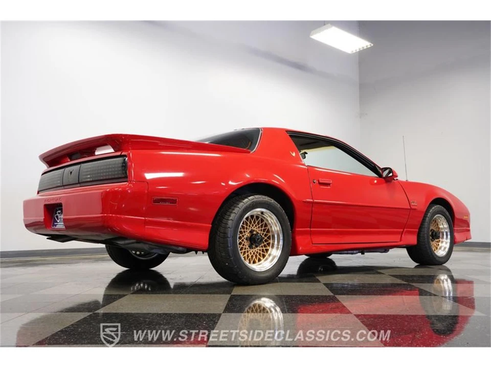1988 Pontiac Firebird 3rd Gen - Image 26 of 31