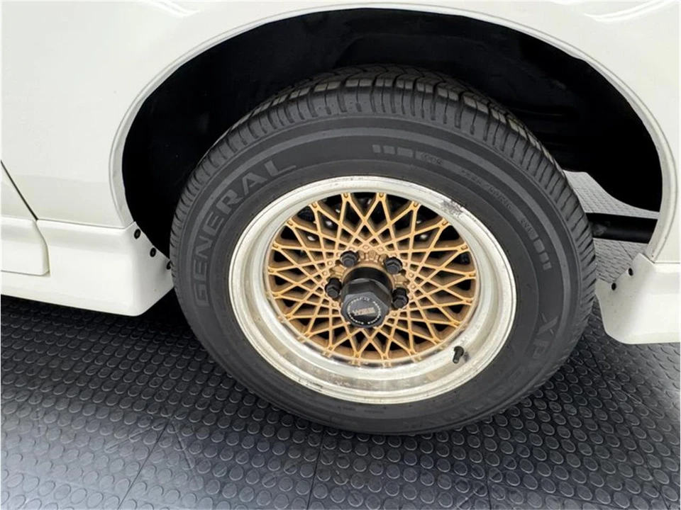 1988 Pontiac Firebird 3rd Gen - Image 21 of 31