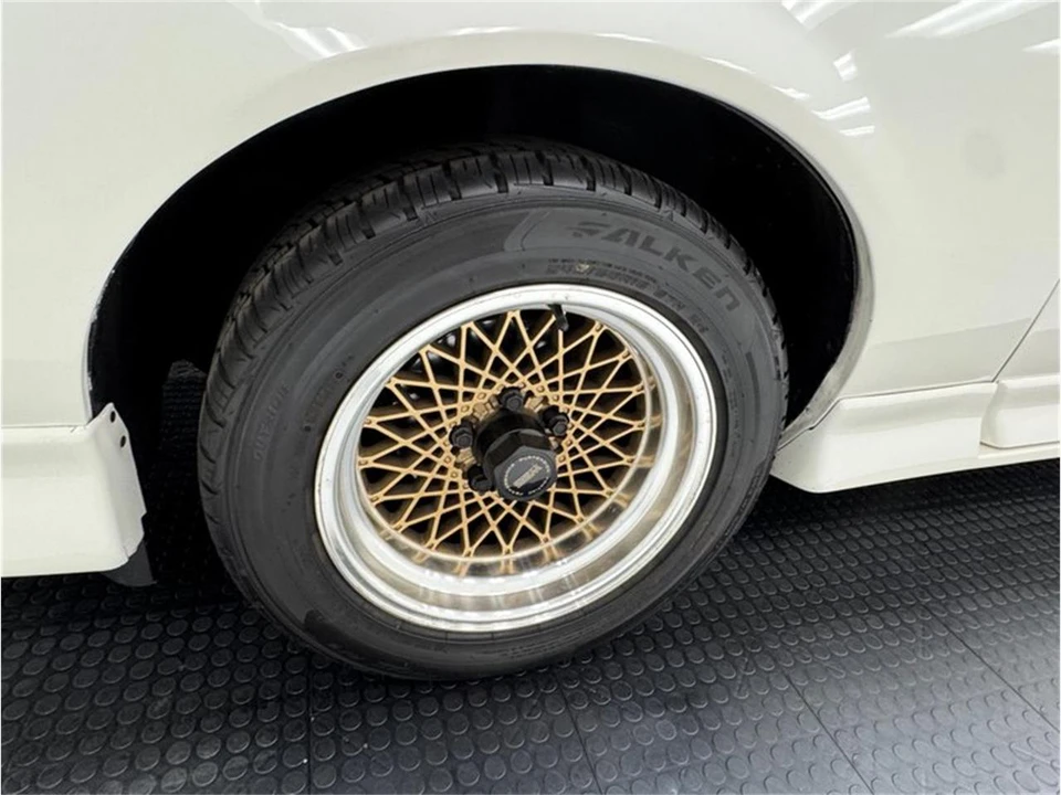 1988 Pontiac Firebird 3rd Gen - Image 13 of 31