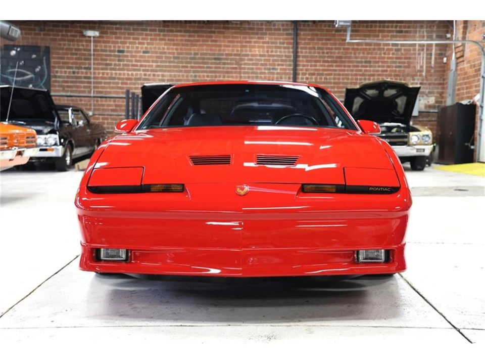 1988 Pontiac Firebird 3rd Gen - Image 7 of 31