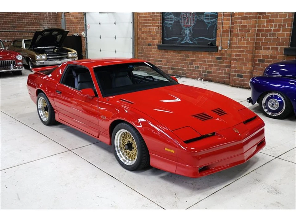 1988 Pontiac Firebird 3rd Gen - Image 2 of 31