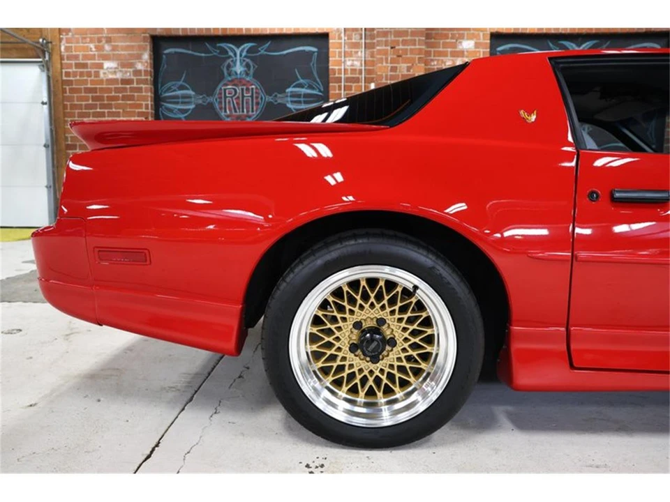 1988 Pontiac Firebird 3rd Gen - Image 14 of 31