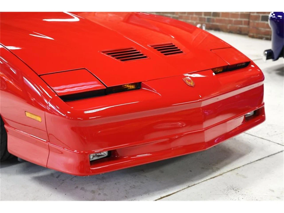 1988 Pontiac Firebird 3rd Gen - Image 10 of 31