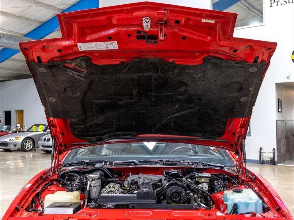 1988 Pontiac Firebird 3rd Gen - Image 11 of 21