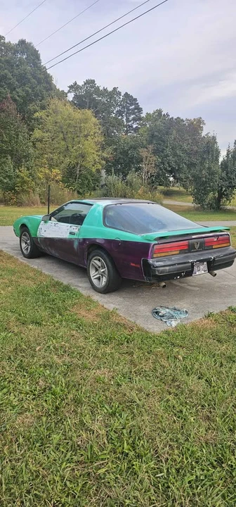 1988 Pontiac Firebird 3rd Gen - Image 4 of 4