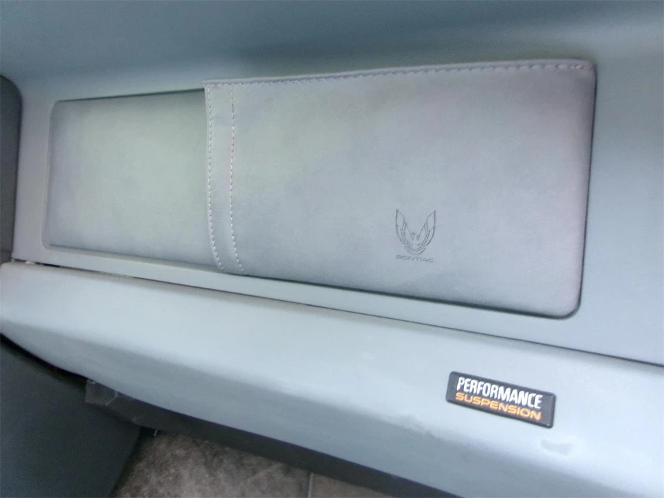 1988 Pontiac Firebird Formula 3rd Gen - Image 23 of 31