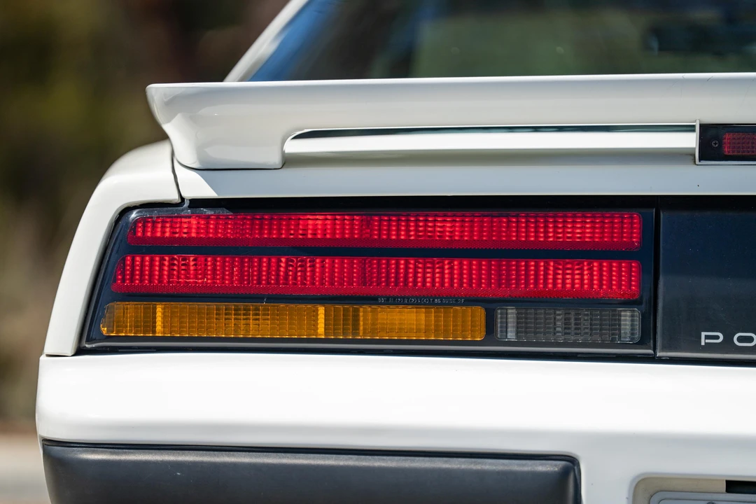 1988 Pontiac Firebird 3rd Gen - Image 21 of 31
