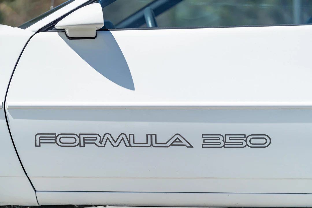 1988 Pontiac Firebird 3rd Gen - Image 19 of 31