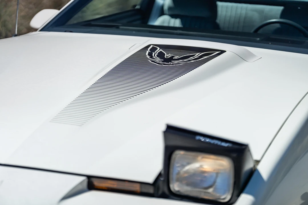 1988 Pontiac Firebird 3rd Gen - Image 16 of 31