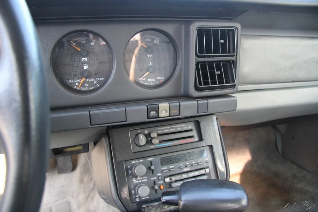 1988 Pontiac Firebird 3rd Gen - Image 18 of 21