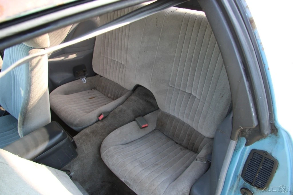 1988 Pontiac Firebird 3rd Gen - Image 20 of 21