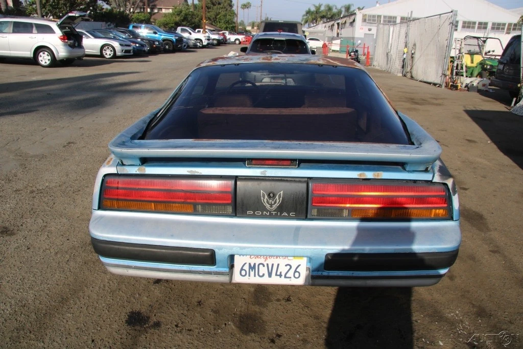 1988 Pontiac Firebird 3rd Gen - Image 6 of 21