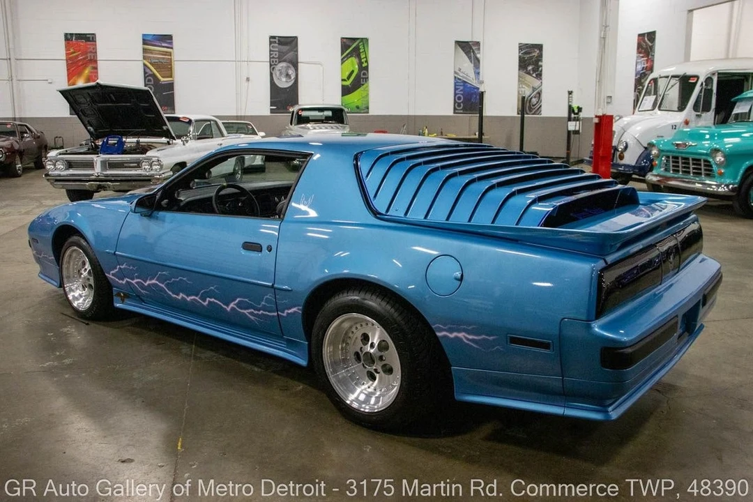 1988 Pontiac Firebird 3rd Gen - Image 4 of 21