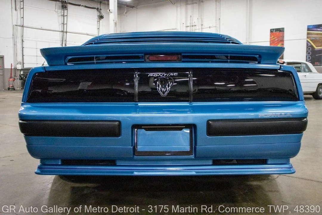 1988 Pontiac Firebird 3rd Gen - Image 6 of 21