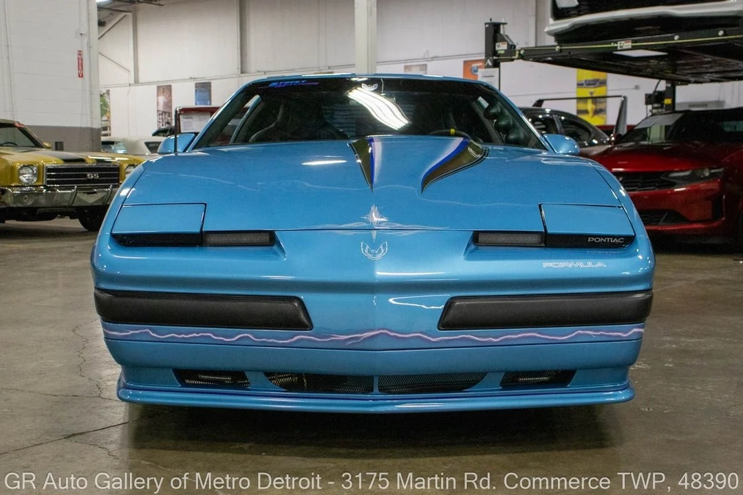 1988 Pontiac Firebird 3rd Gen - Image 12 of 21