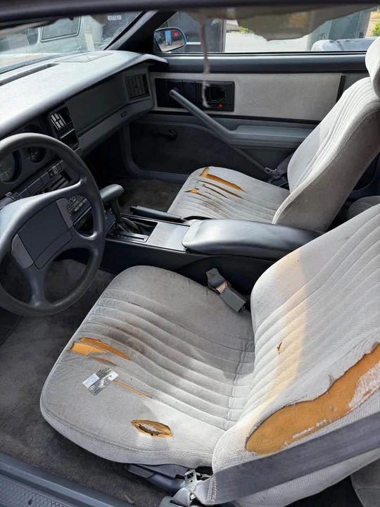 1988 Pontiac Firebird Formula 3rd Gen - Image 7 of 10