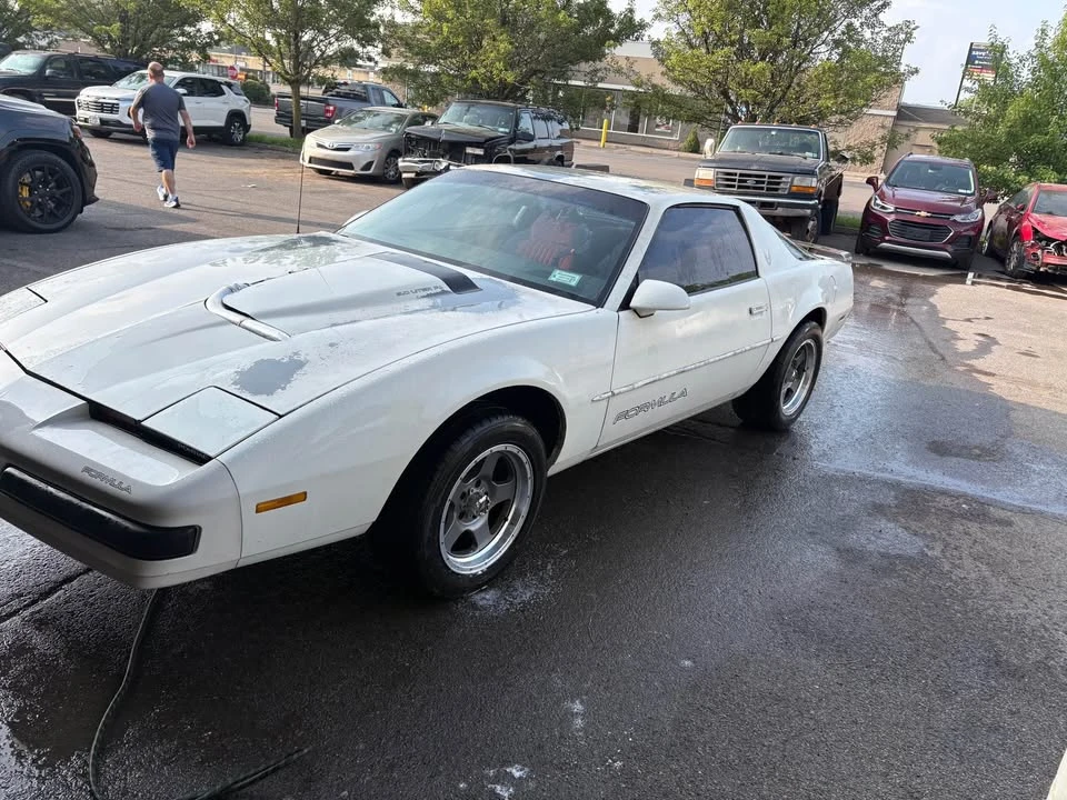 1988 Pontiac Firebird Formula 3rd Gen - Image 20 of 20