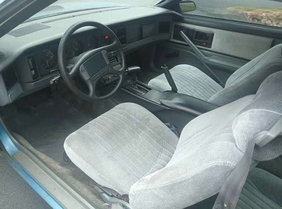 1988 Pontiac Firebird Formula 3rd Gen - Image 9 of 13